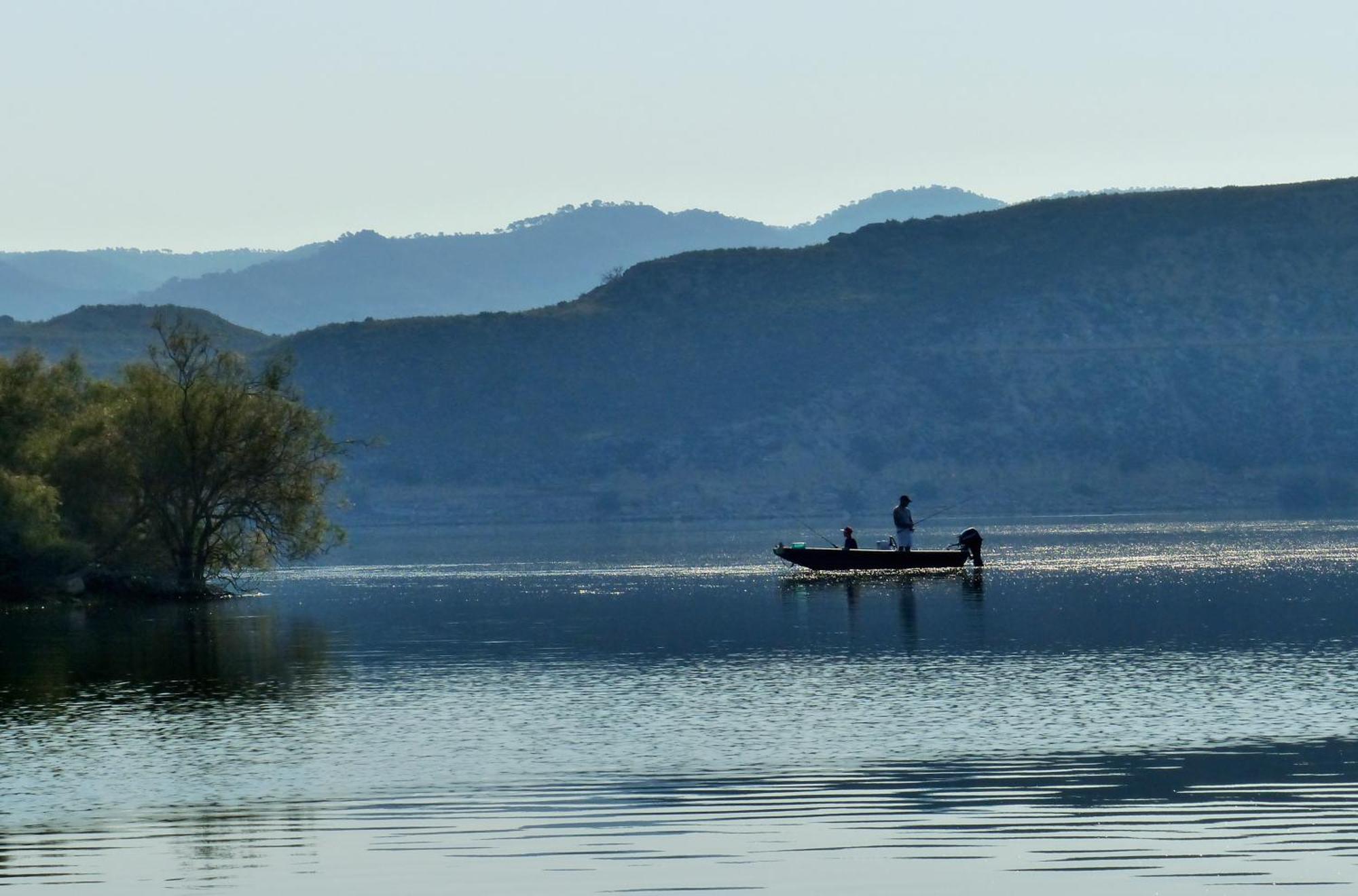 Taiga Lake كاسبي المظهر الخارجي الصورة